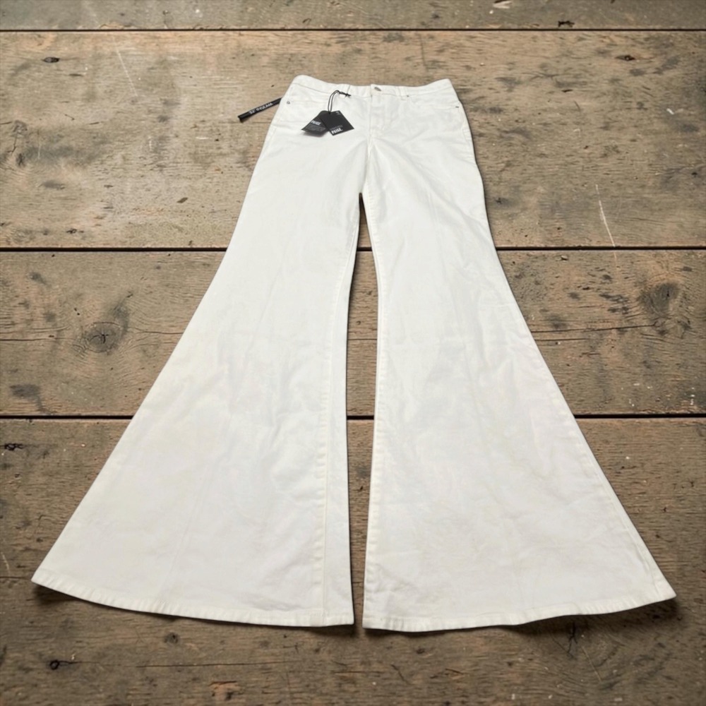 PAIGE Charlie Super Flare Jeans Womens 29 White High Rise 32 Inseam NWT